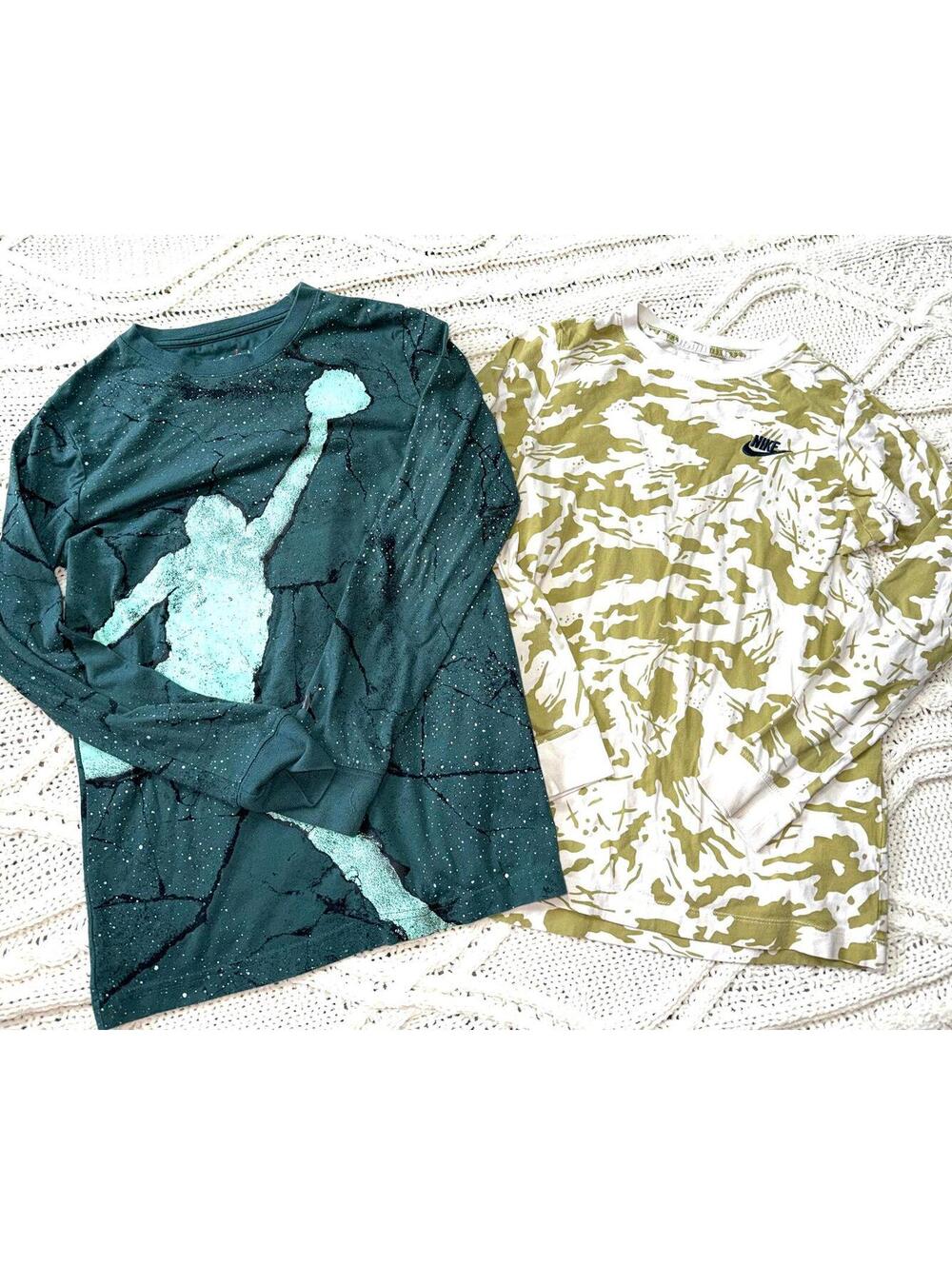 Nike/Jordan Boys Long Sleeve Shirts Size Large 10/12 Athletic
